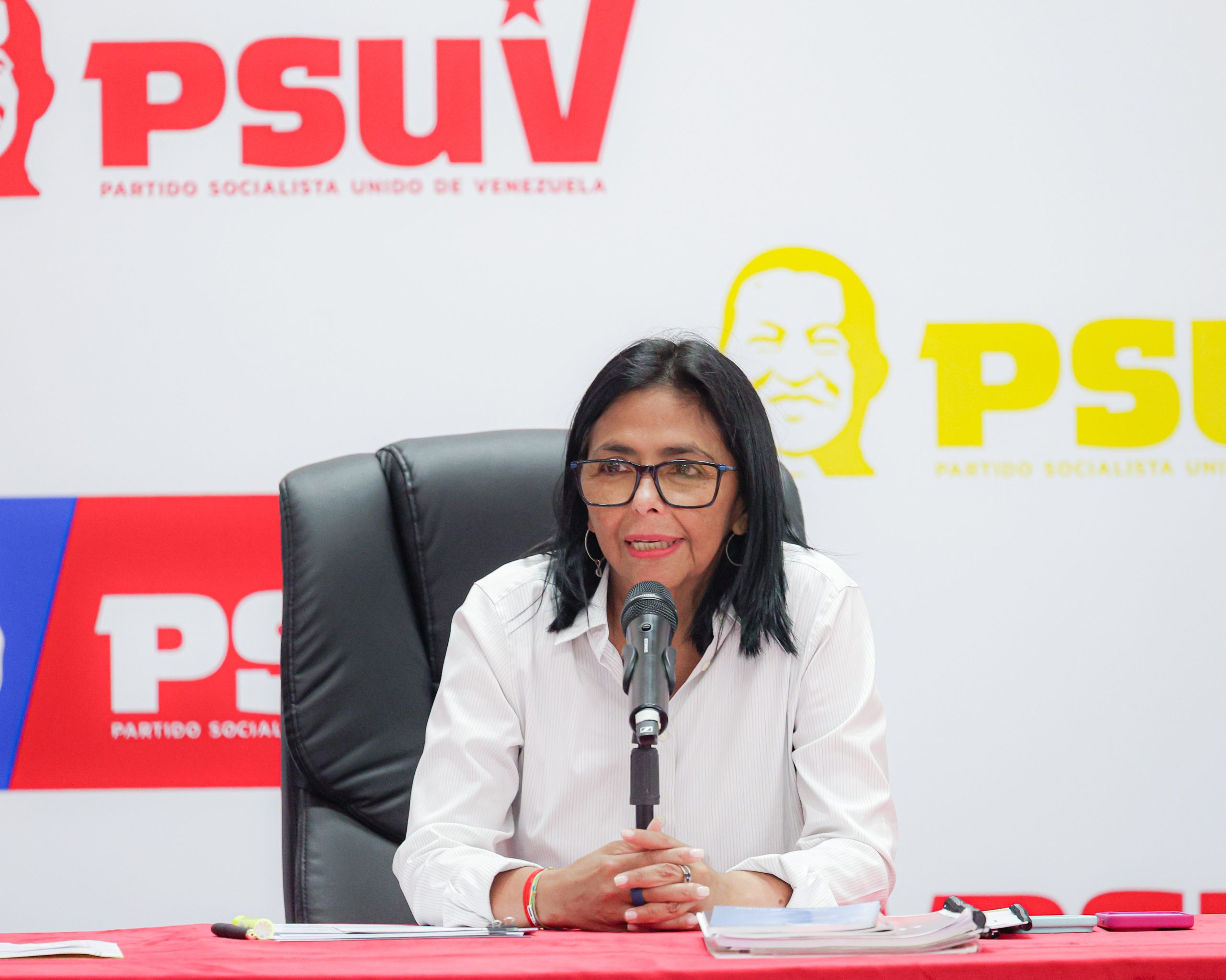 Delcy Rodríguez y el PSUV se preparan para la Consulta del 8M